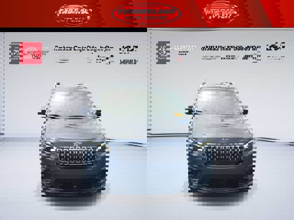 Used 2021 Jeep Cherokee Latitude image 3