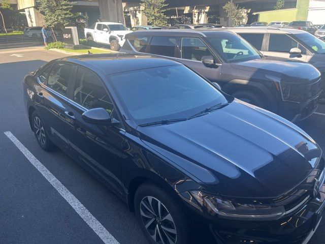 Used 2026 Volkswagen Jetta S image 12