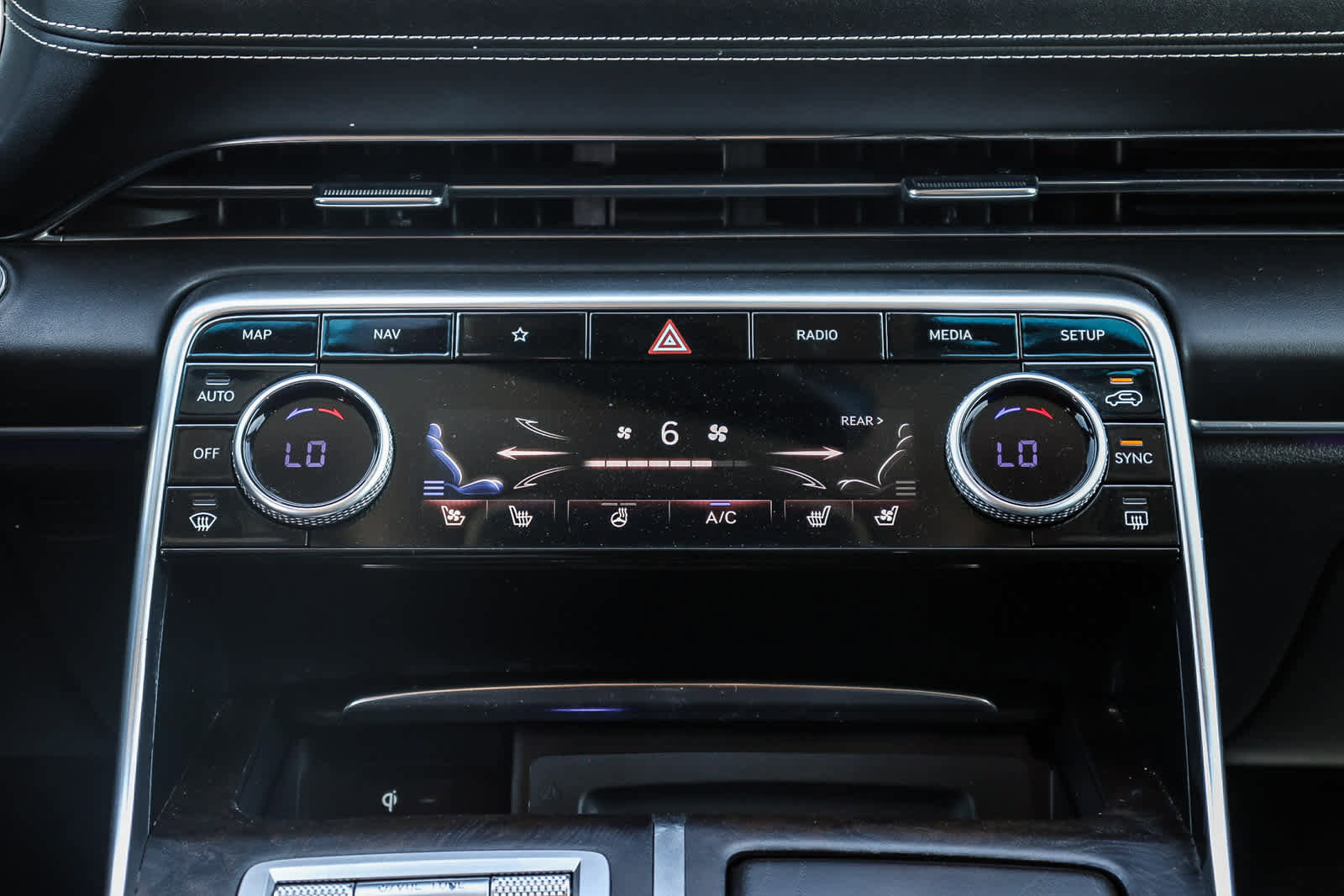 Used 2021 Genesis GV80 3.5T Advanced + image 16