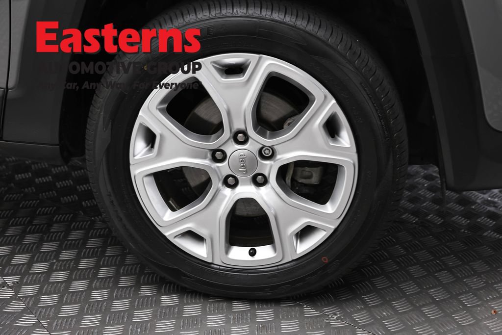 Used 2020 Jeep Renegade Limited AWD/4WD image 31