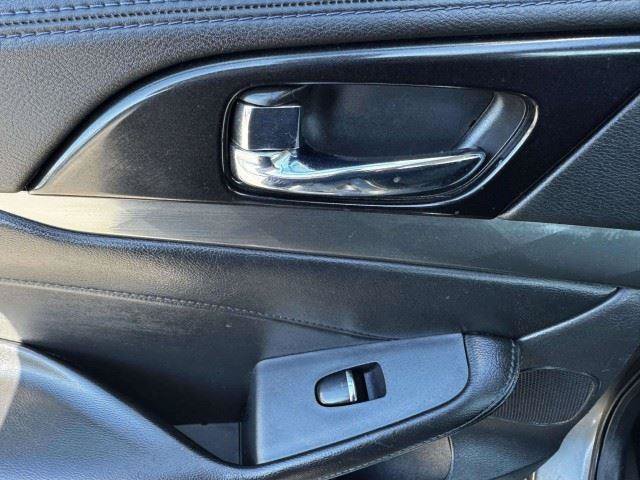Used 2019 Nissan Maxima 3.5 S w/ Floor Mat Group FWD image 33