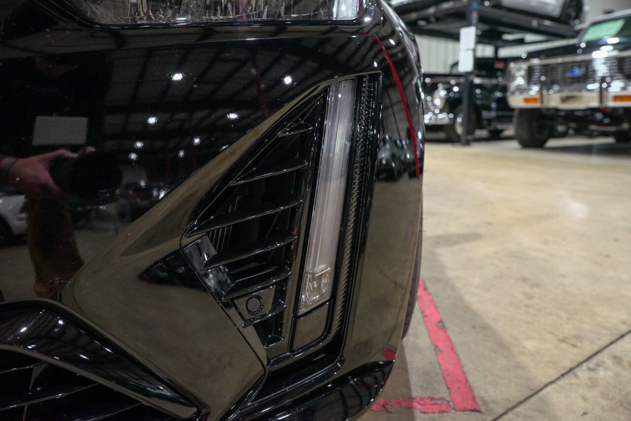 Used 2023 Cadillac CT5 V Blackwing image 32