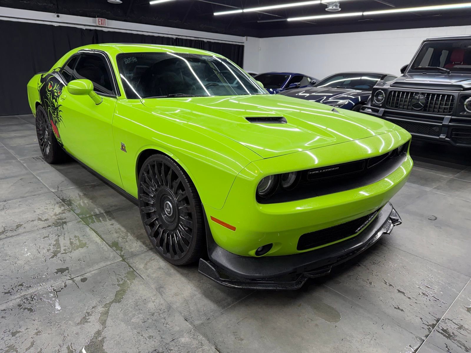 Used 2015 Dodge Challenger R/T Scat Pack w/ Leather Interior Group image 9