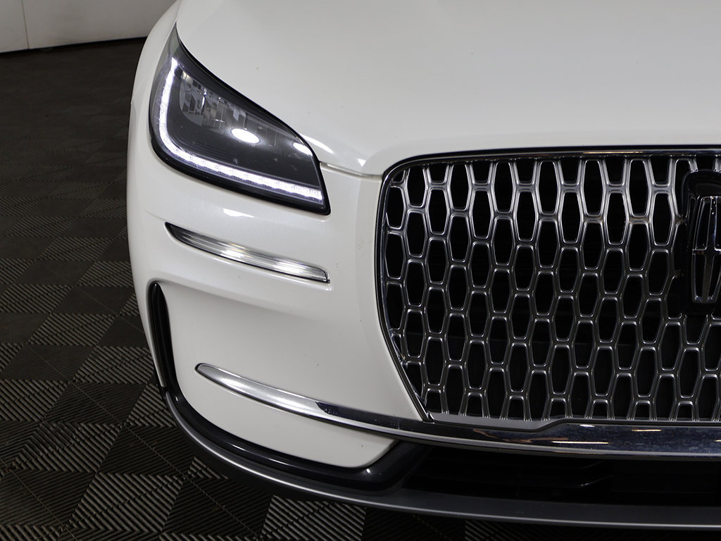 Used 2024 Lincoln Corsair AWD image 12