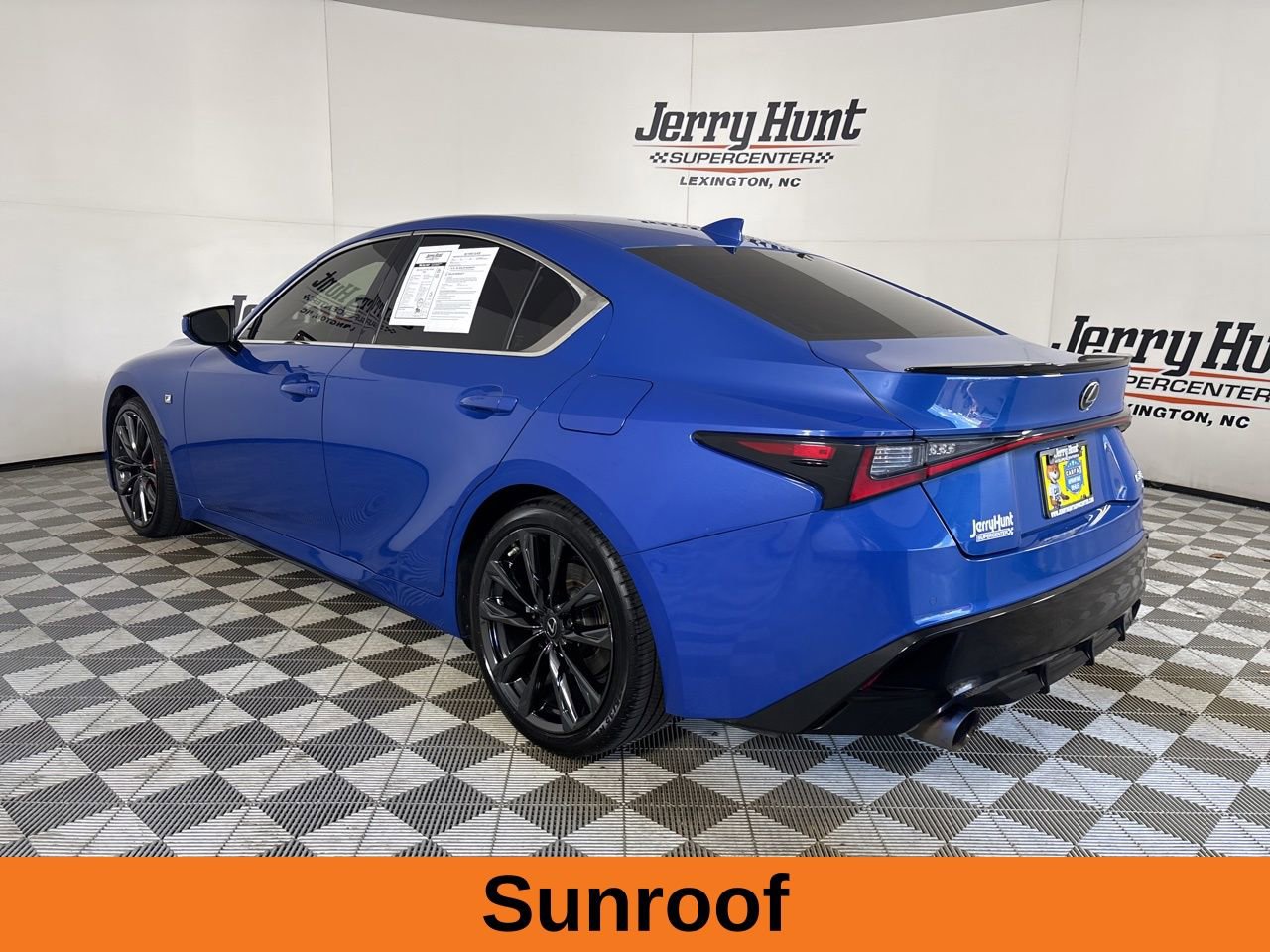Used 2022 Lexus IS 350 F Sport w/ Accessory Package image 7