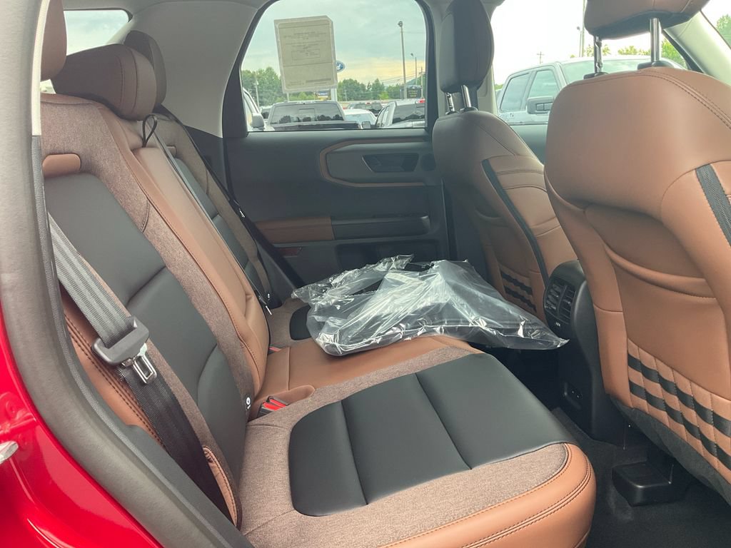 New 2026 Ford Bronco Sport Outer Banks w/ Outer Banks Tech Package+ AWD/4WD image 13
