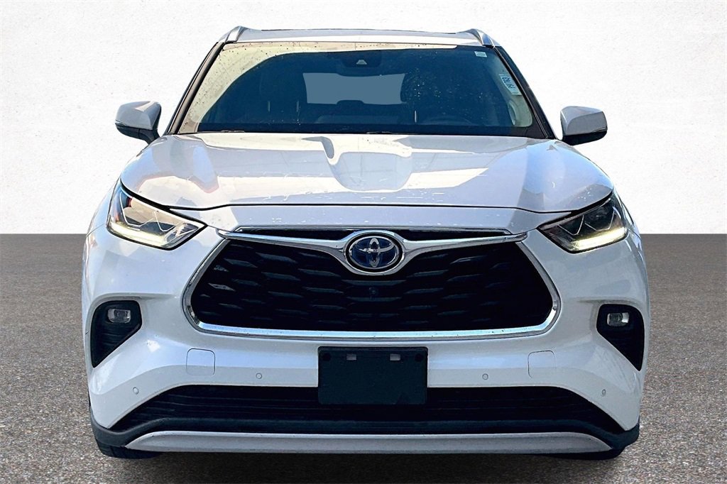 Certified 2021 Toyota Highlander Platinum image 3