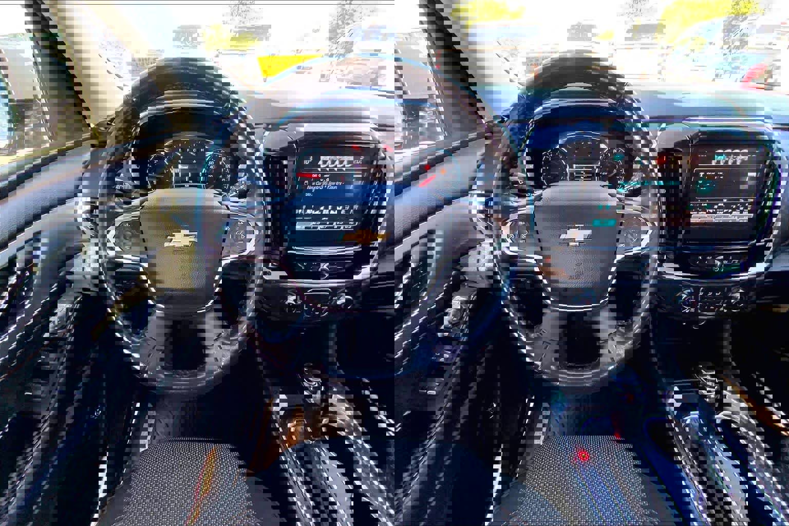 Used 2019 Chevrolet Traverse LT image 6