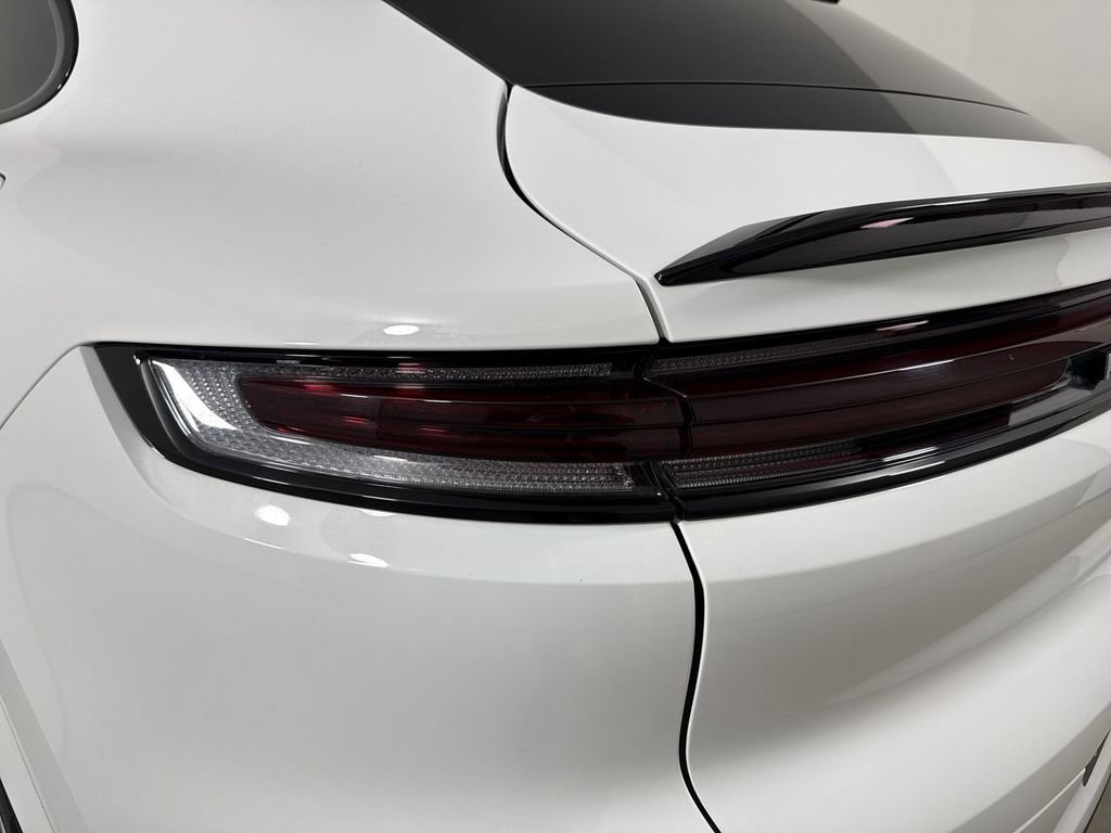 Certified 2024 Porsche Cayenne Turbo image 17