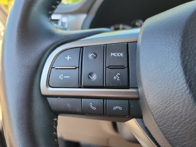 Used 2023 Lexus GX 460 Premium w/ Accessory Package AWD/4WD image 30