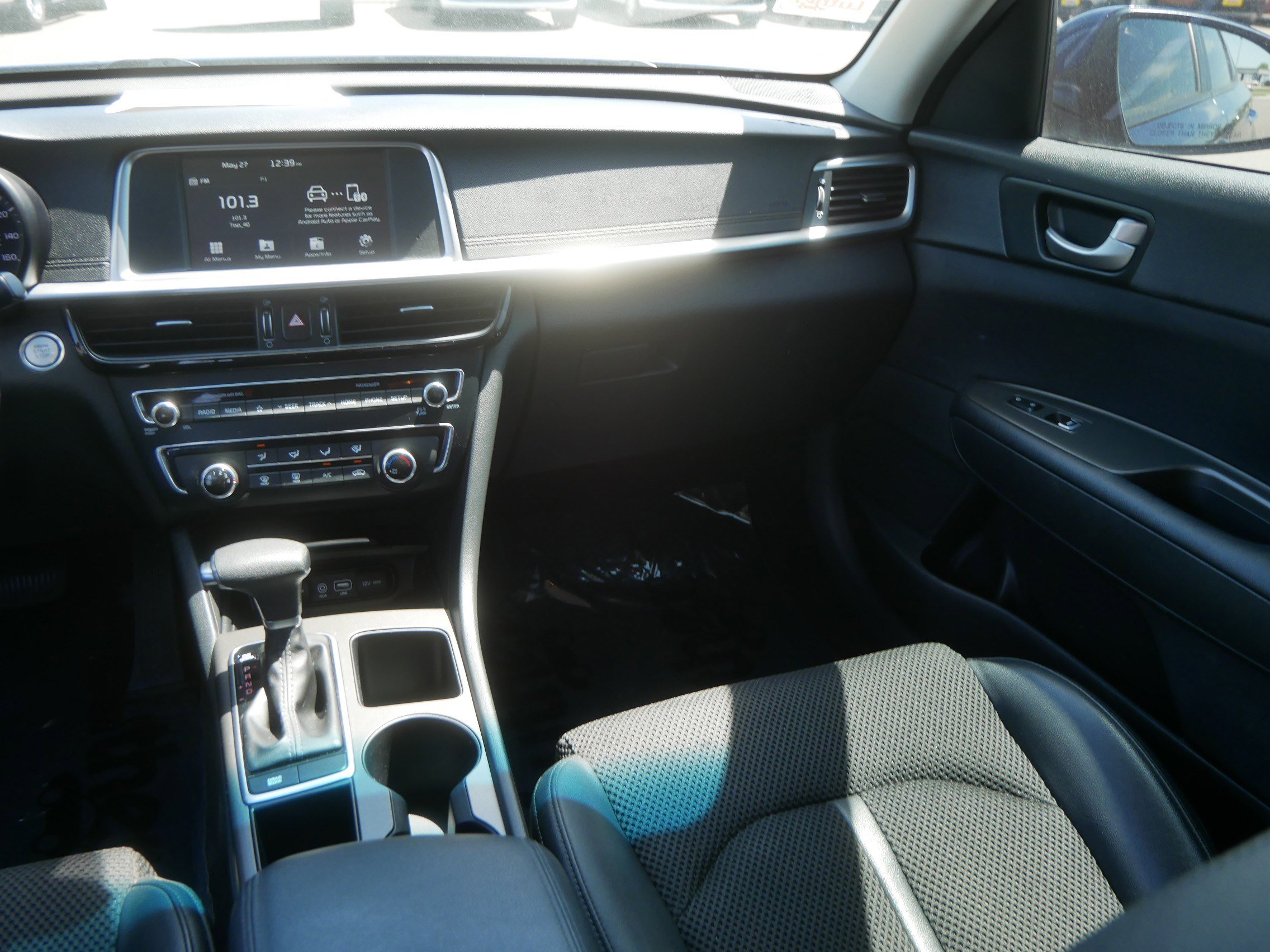 Used 2020 Kia Optima S FWD image 11