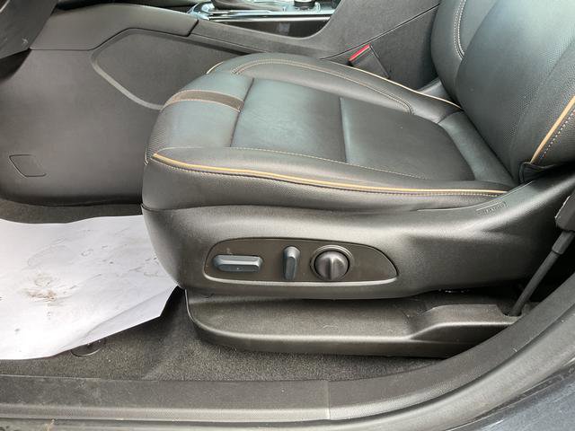 Used 2022 Chevrolet Blazer Premier w/ Enhanced Convenience Package image 12