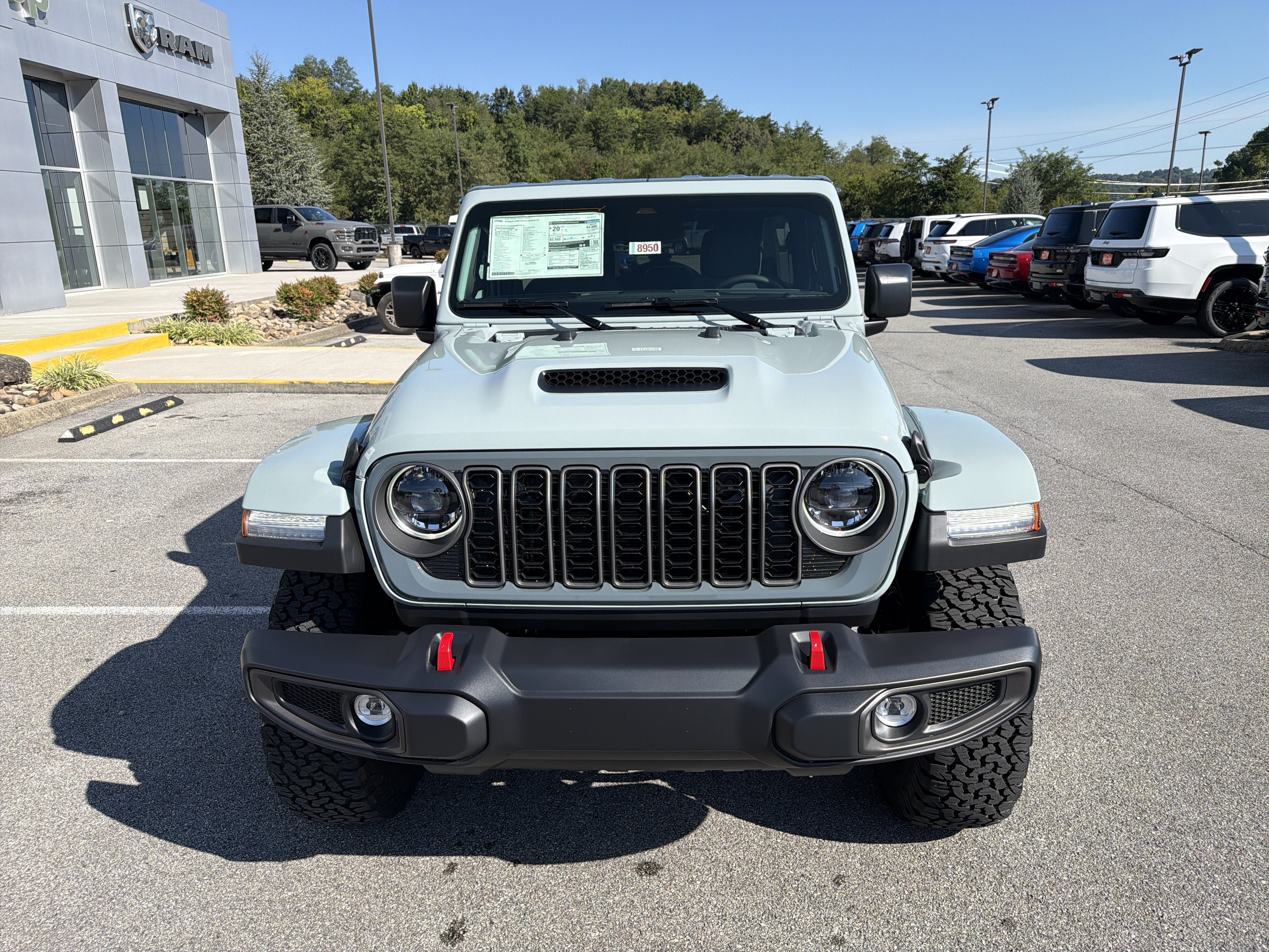 New 2026 Jeep Wrangler Unlimited Rubicon w/ Rockslide Package AWD/4WD image 4