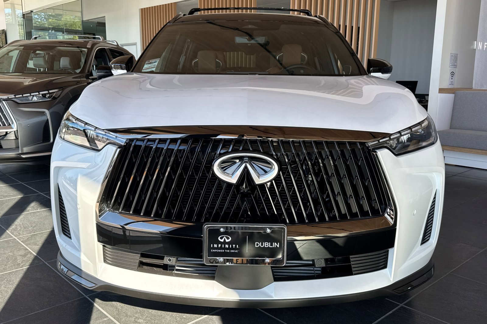 New 2026 INFINITI QX60 Autograph w/ Dark Cargo Package image 7