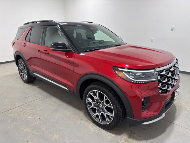 New 2025 Ford Explorer Platinum image 3