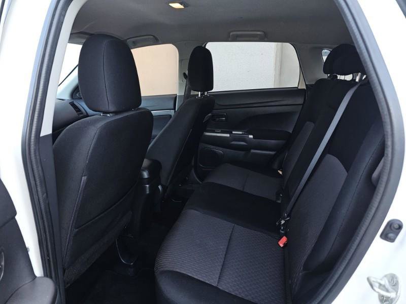 Used 2018 Mitsubishi Outlander Sport ES image 26