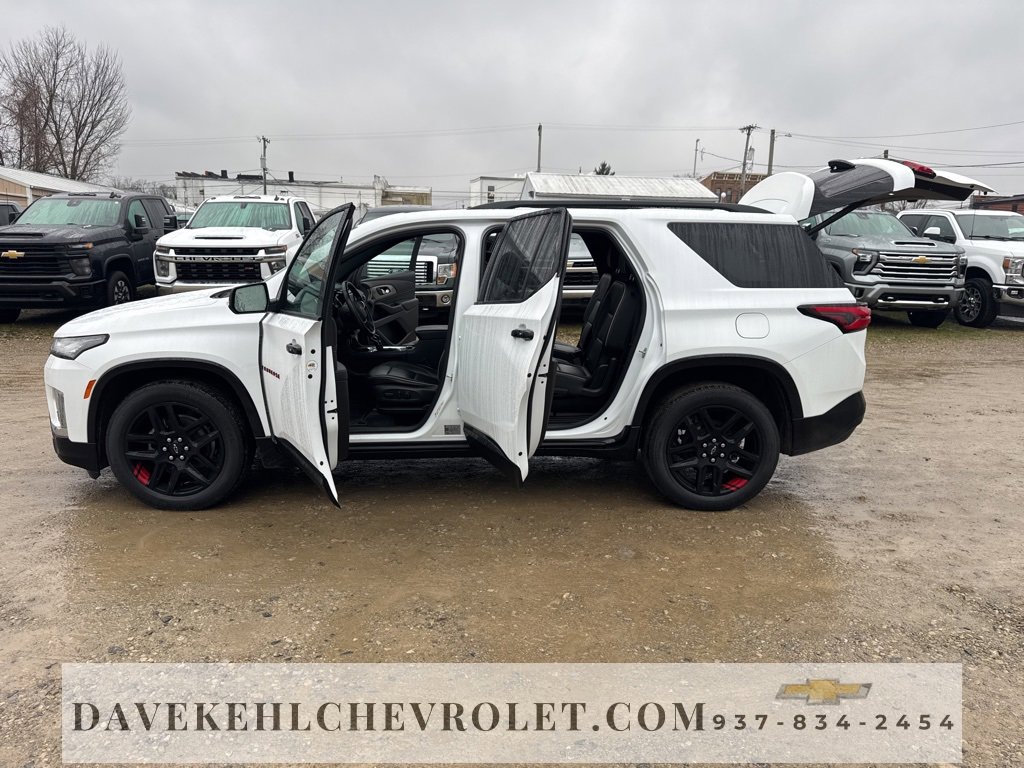 Used 2022 Chevrolet Traverse Premier w/ Redline Edition image 43