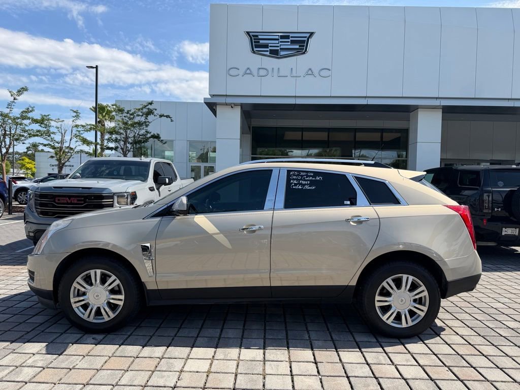 Used 2012 Cadillac SRX Luxury FWD image 1