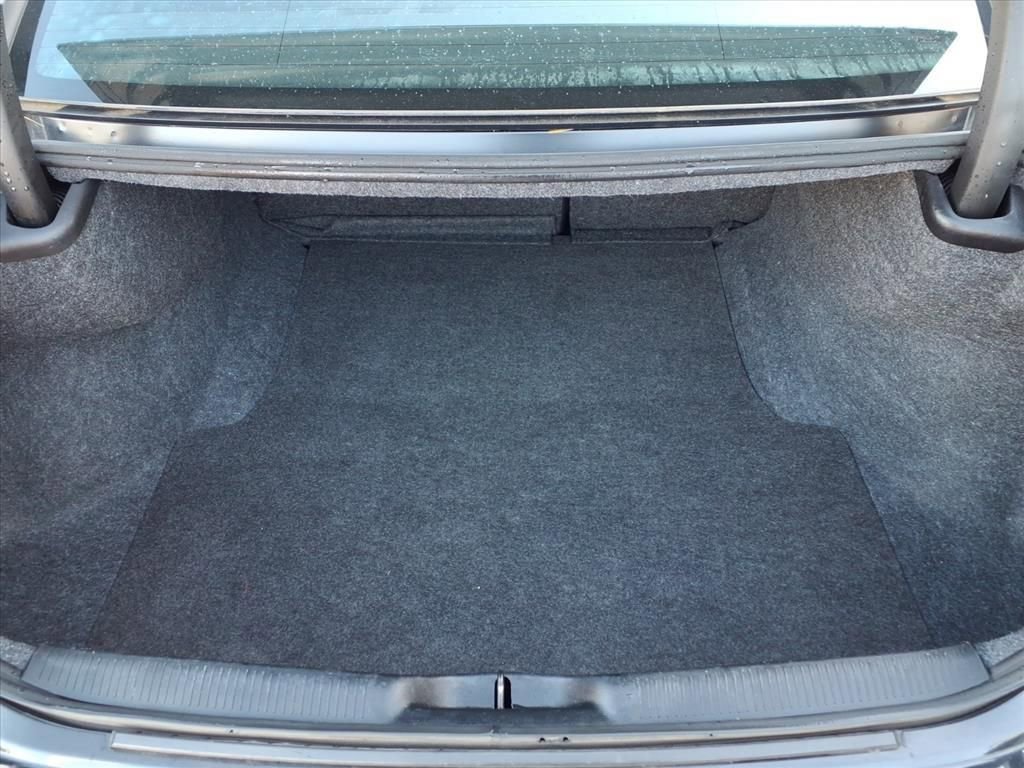 Used 2023 Dodge Charger SXT image 16