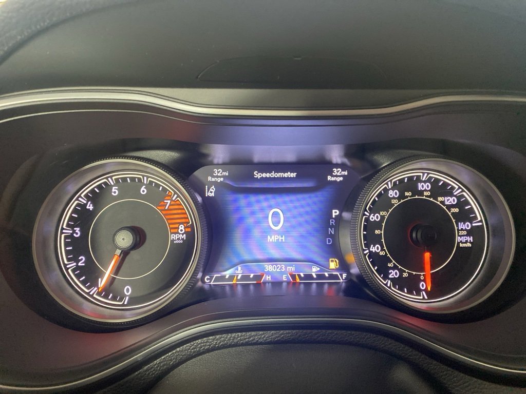 Used 2022 Jeep Cherokee Trailhawk w/ Comfort/Convenience Group image 21