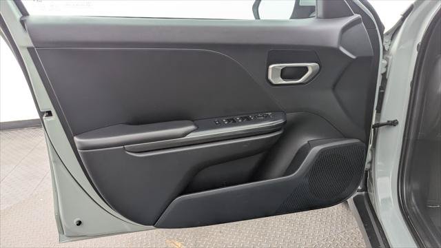 Used 2026 Kia K4 FWD image 13