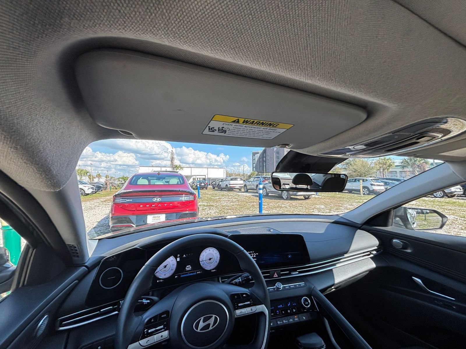 Used 2025 Hyundai Elantra SEL image 37