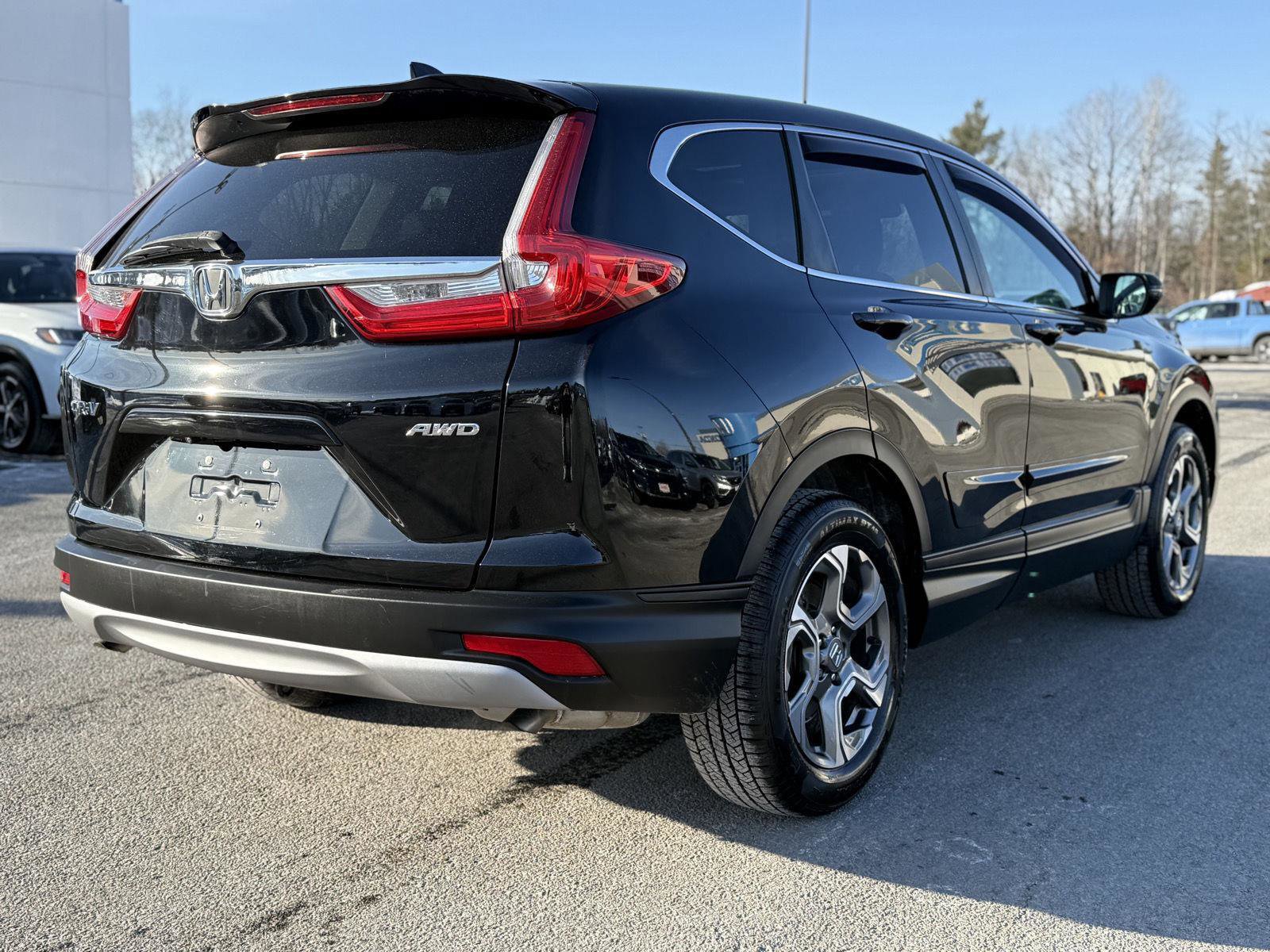 Used 2018 Honda CR-V EX image 5