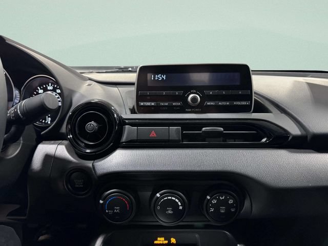 Used 2017 MAZDA MX-5 Miata Sport RWD image 12