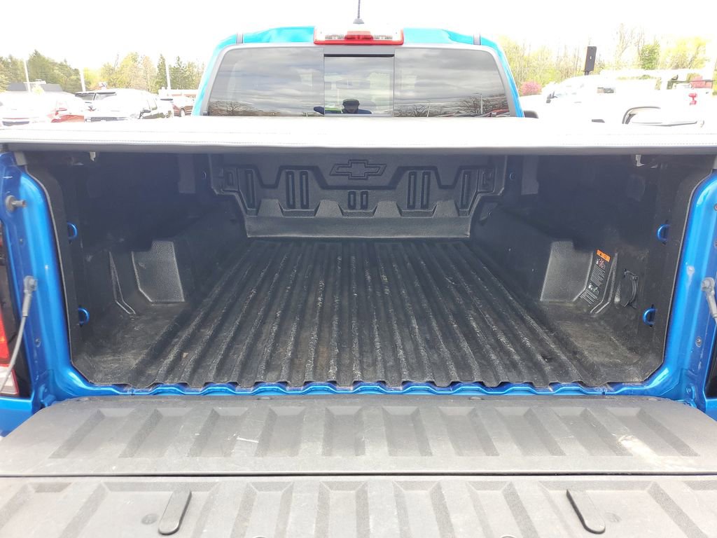 Used 2023 Chevrolet Colorado LT w/ LT Convenience Package III AWD/4WD image 28