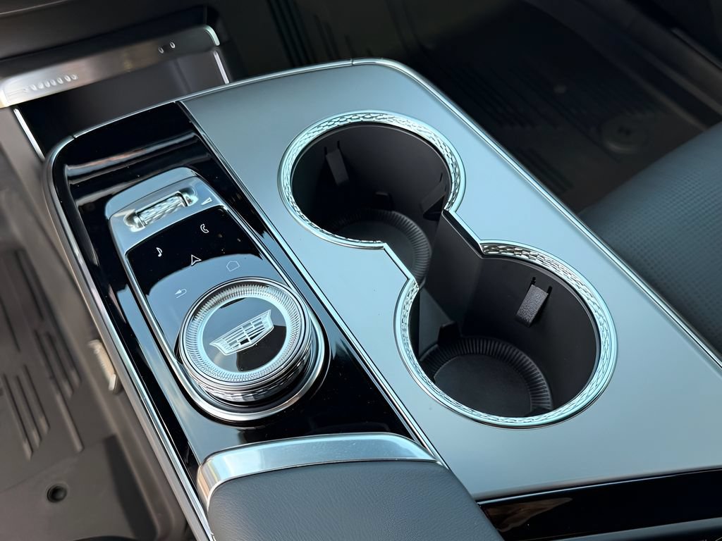 New 2027 Cadillac Lyriq Sport RWD image 12