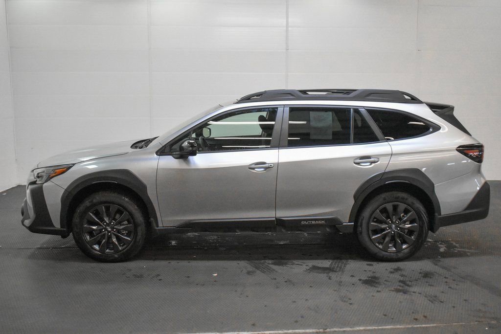 Certified 2025 Subaru Outback Onyx Edition image 4