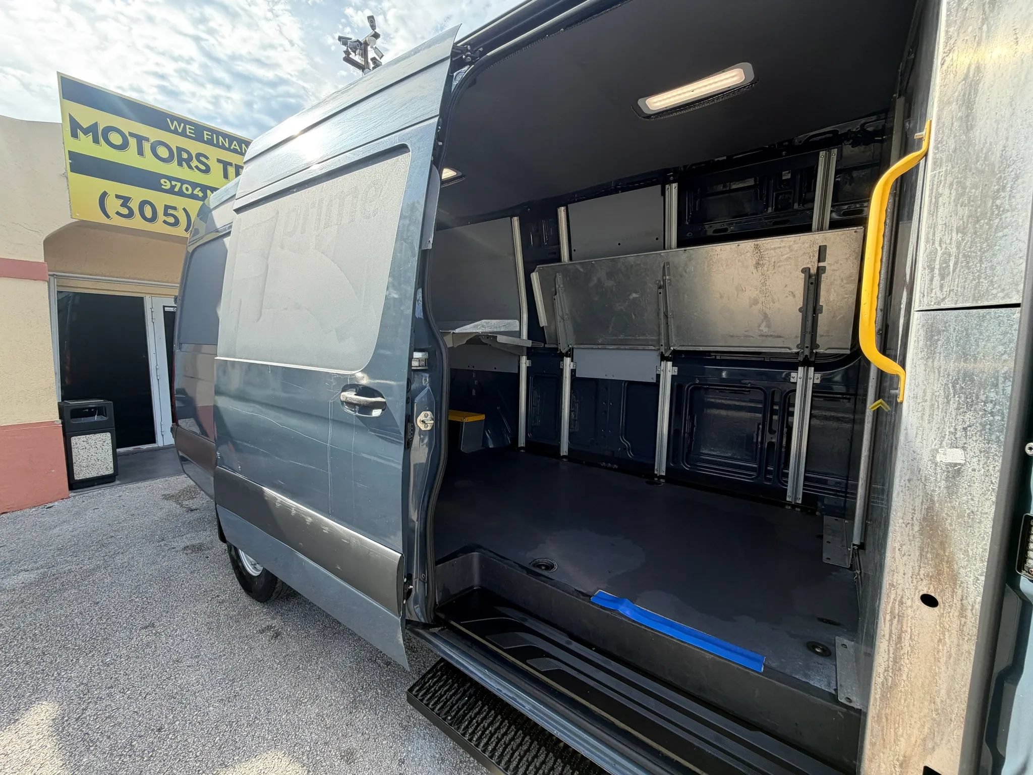 Used 2019 Mercedes-Benz Sprinter 170 image 7