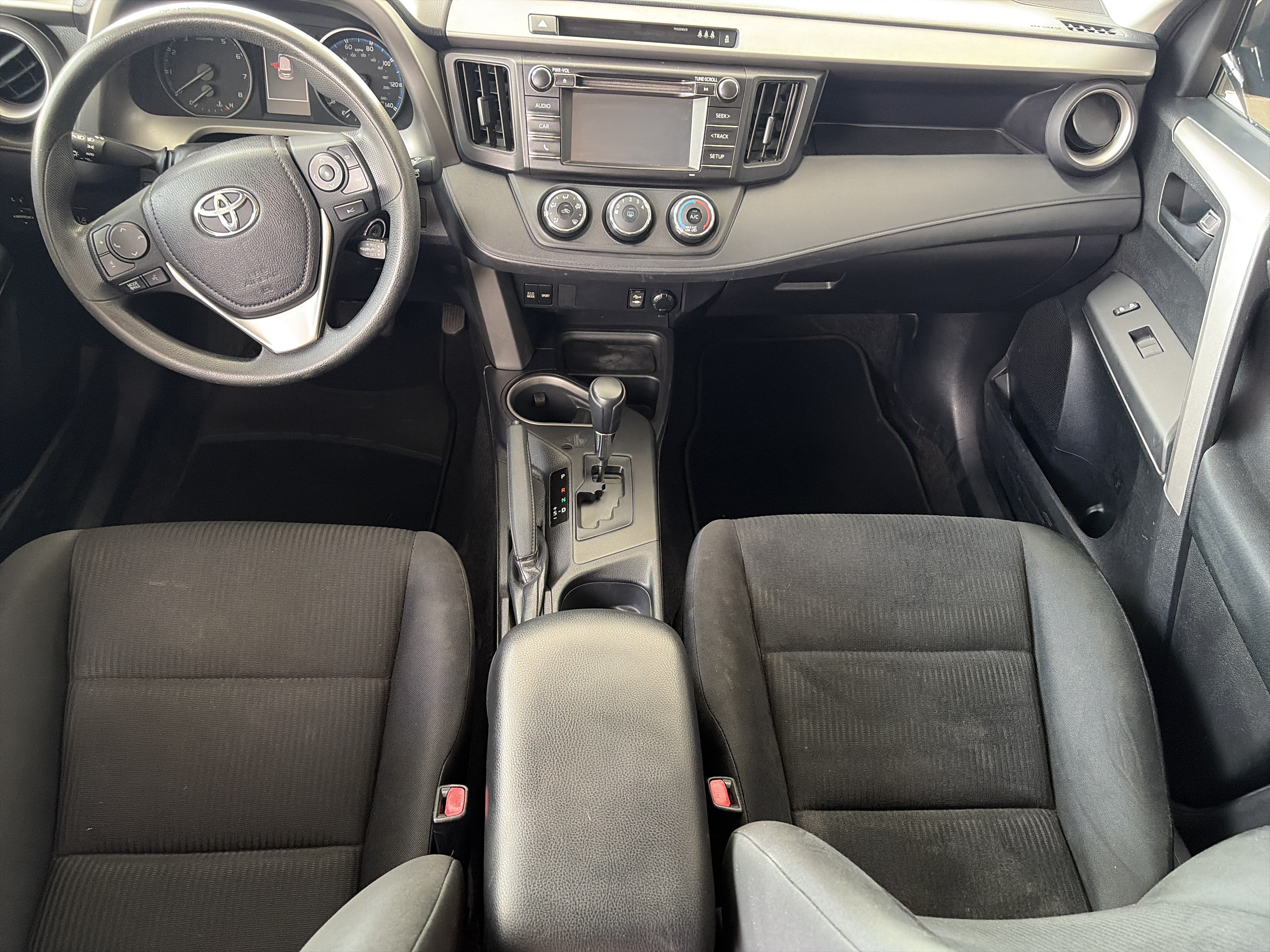 Used 2017 Toyota RAV4 LE w/ All Weather Liner Package AWD/4WD image 12