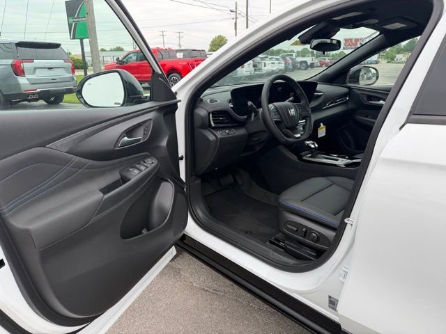 New 2026 Buick Envista Sport Touring w/ Convenience I Package FWD image 10
