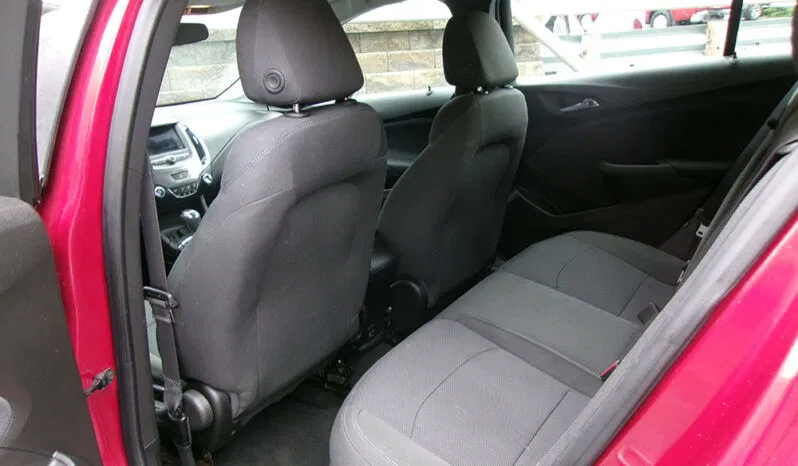 Used 2019 Chevrolet Cruze LT FWD image 11