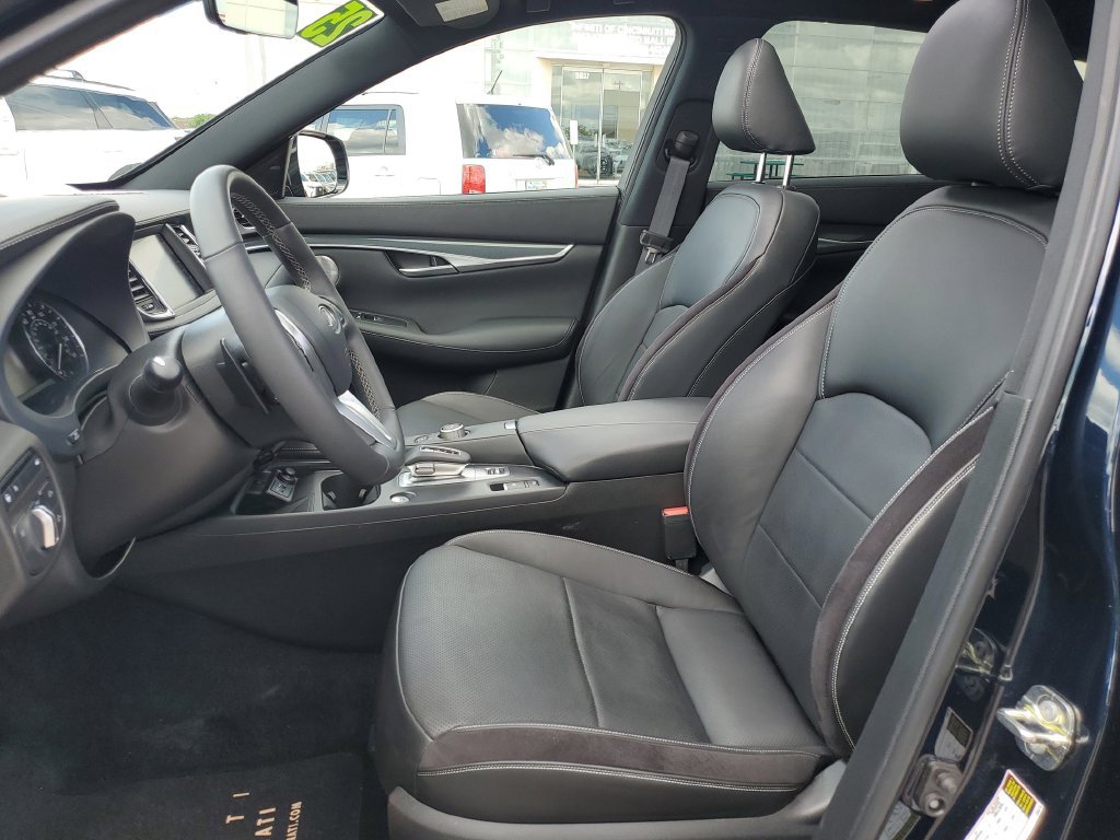 Used 2025 INFINITI QX50 Sport w/ Cargo Package AWD/4WD image 25
