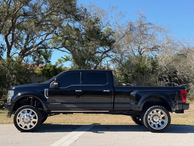 Used 2022 Ford F450 Limited w/ FX4 Off-Road Package image 12