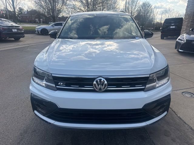 Used 2019 Volkswagen Tiguan SEL Premium R-Line w/ 3rd Row Seat Package image 8