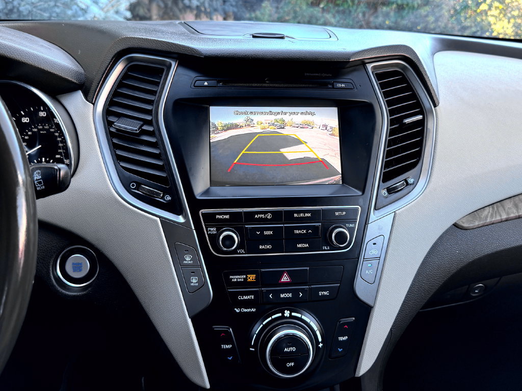 Used 2018 Hyundai Santa Fe Sport AWD/4WD image 31