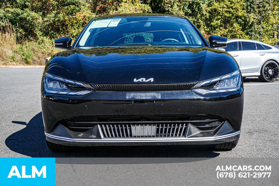 Used 2024 Kia EV6 Light image 10