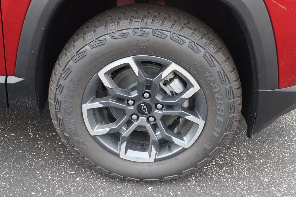 New 2026 Chevrolet Equinox ACTIV w/ Convenience Package III image 5