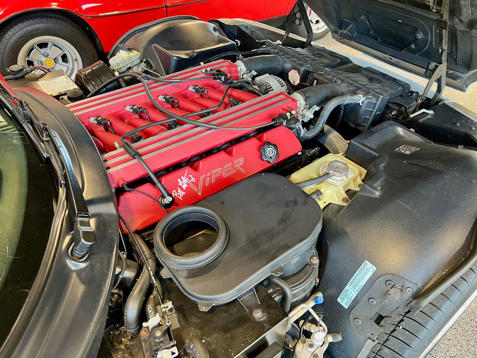 Used 1996 Dodge Viper RT/10 RWD image 7