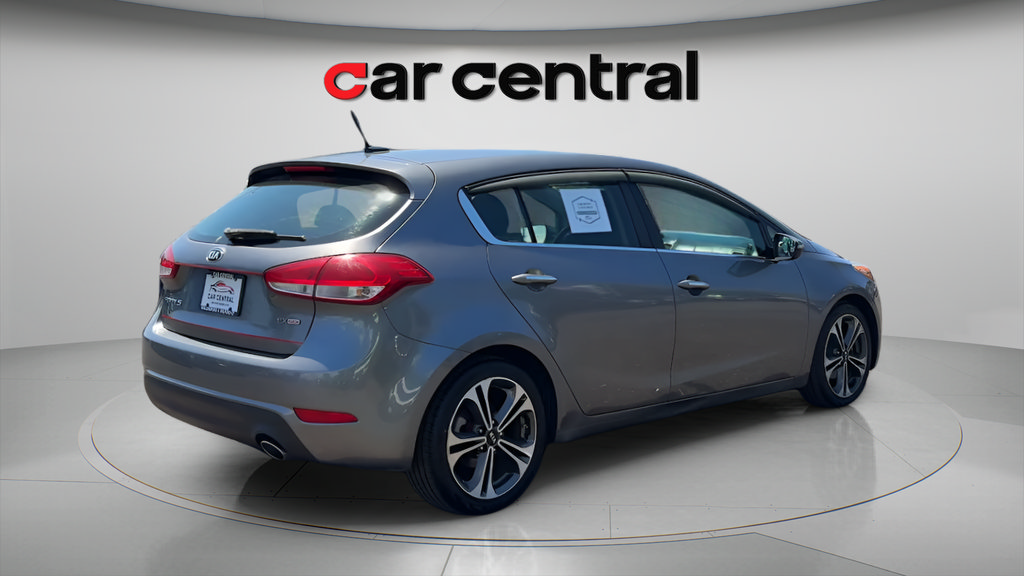Used 2016 Kia Forte EX FWD image 5