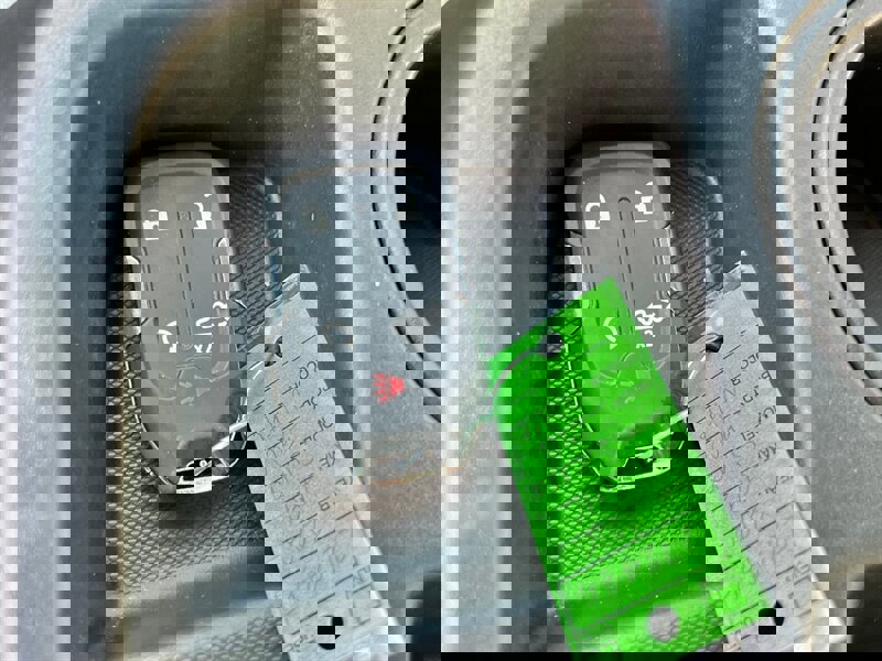 Used 2020 GMC Sierra 2500 SLT w/ Driver Alert Package I AWD/4WD image 38