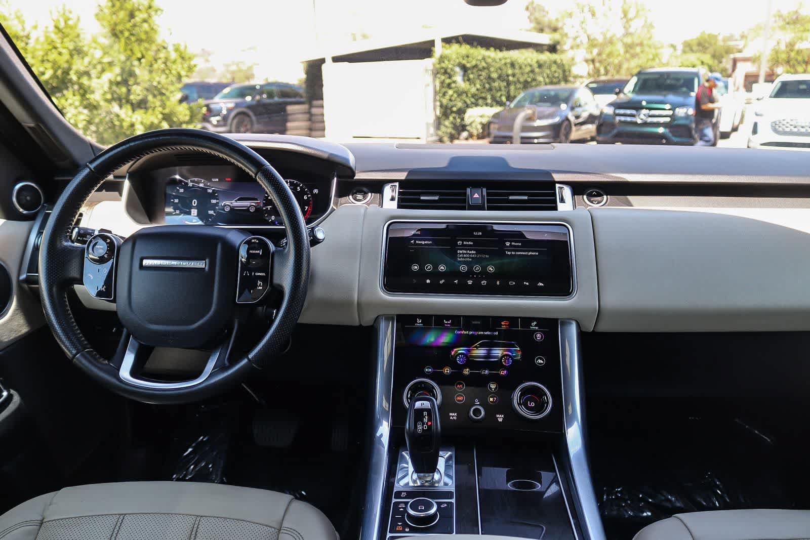 Used 2020 Land Rover Range Rover Sport HSE AWD/4WD image 12