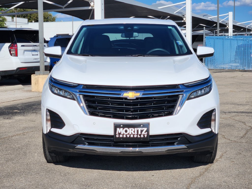 Used 2023 Chevrolet Equinox LT w/ LPO, Floor Liner Package AWD/4WD image 2