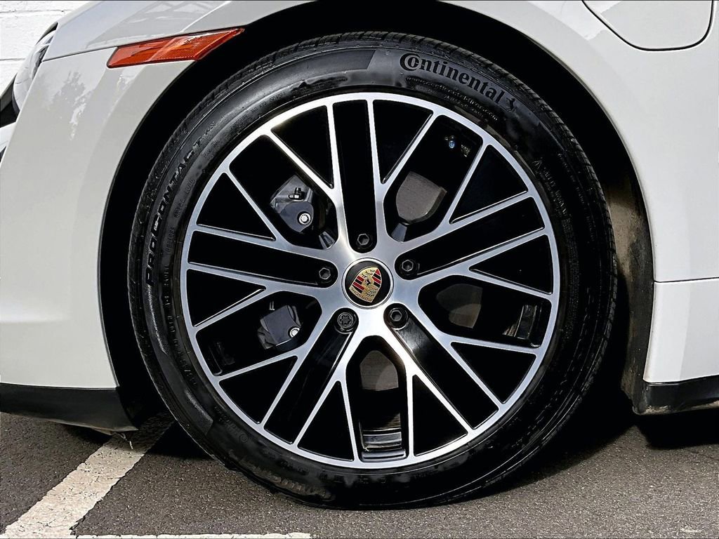 Certified 2024 Porsche Taycan image 14