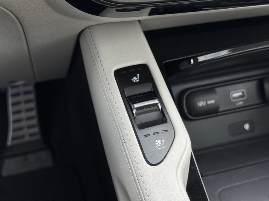 Used 2022 Kia Telluride SX w/ SX Prestige Package image 67