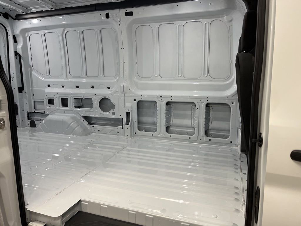 New 2025 Ford Transit 250 148 Medium Roof Extended AWD image 26