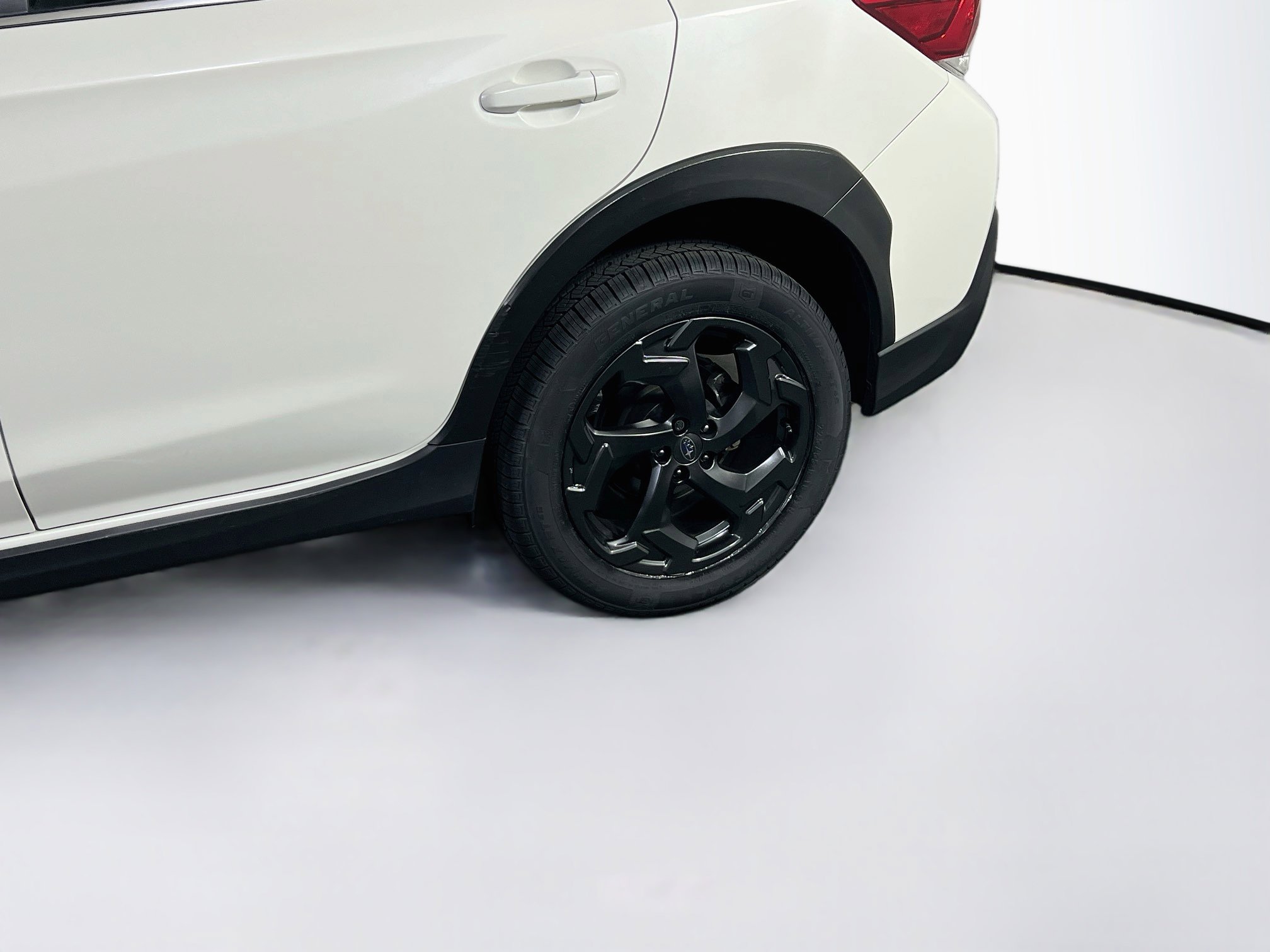 Used 2023 Subaru Crosstrek 2.5i Limited AWD/4WD image 31